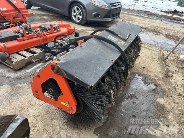 Kubota BX2814A فرش