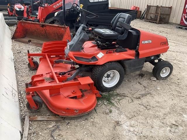 Kubota F2560E أخرى