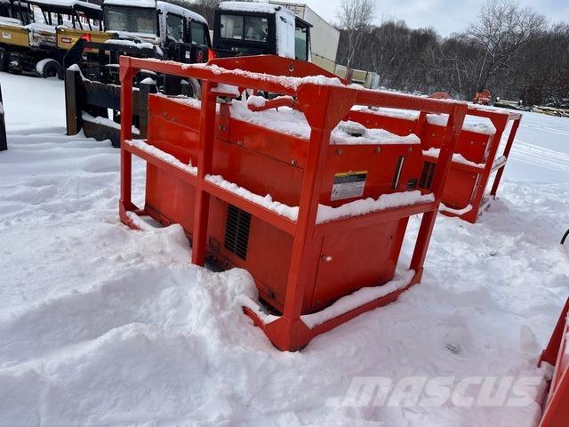 Kubota GL7000 مساحات تخزين محمولة للطاقة