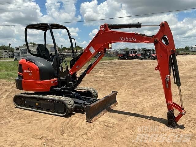 Kubota KX033-4 حفارات زحافة
