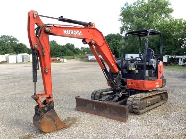 Kubota KX040-4 حفارات زحافة