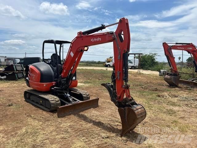 Kubota KX040-4 حفارات زحافة