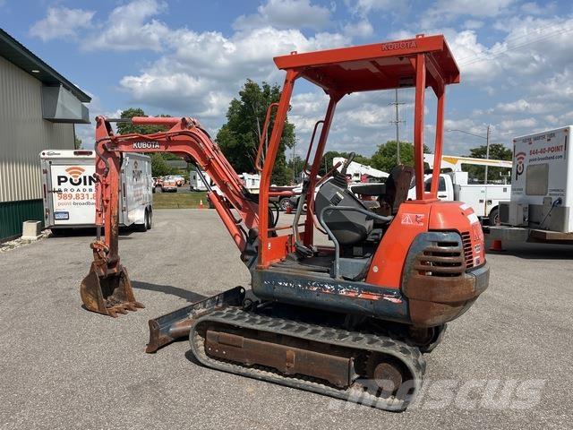 Kubota KX61-2 حفارات زحافة