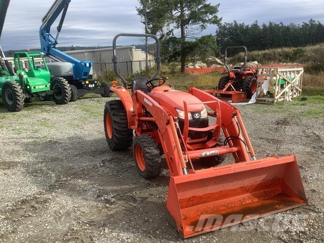 Kubota L2501 جرارات مدمجة