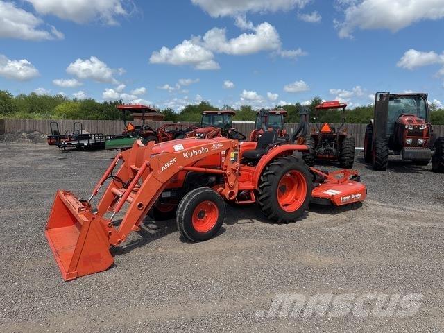 Kubota L2501F جرارات مدمجة