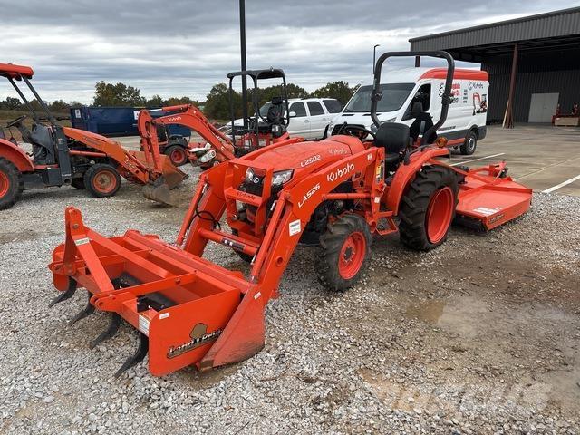 Kubota L2502DT جرارات مدمجة