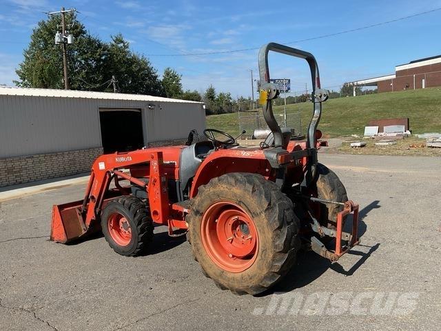 Kubota L3130D جرارات مدمجة