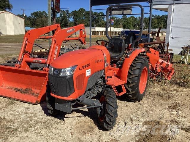 Kubota L3901D الجرارات