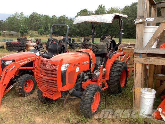 Kubota L3901DT جرارات مدمجة