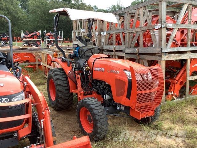 Kubota L3901DT جرارات مدمجة