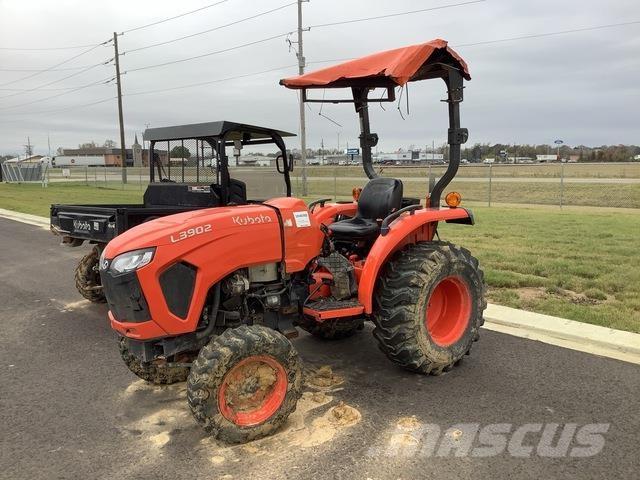 Kubota L3902DT جرارات مدمجة