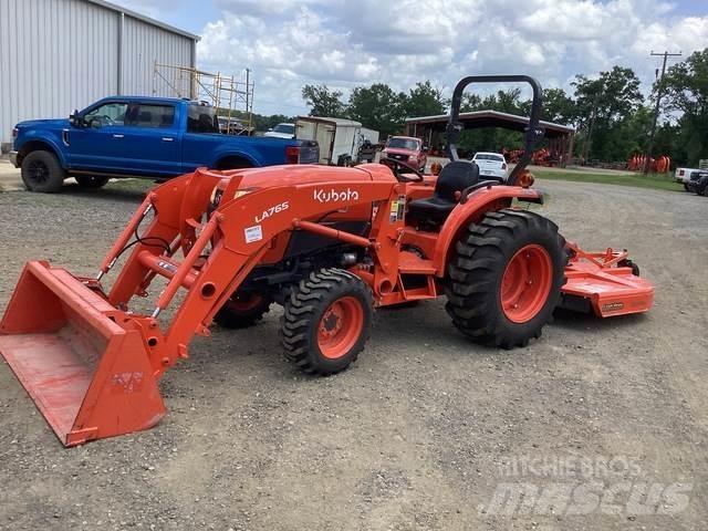 Kubota L4701D جرارات مدمجة