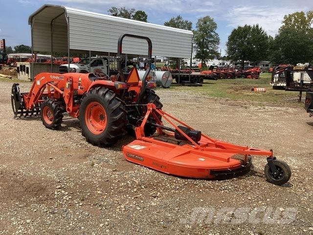 Kubota L4701D جرارات مدمجة