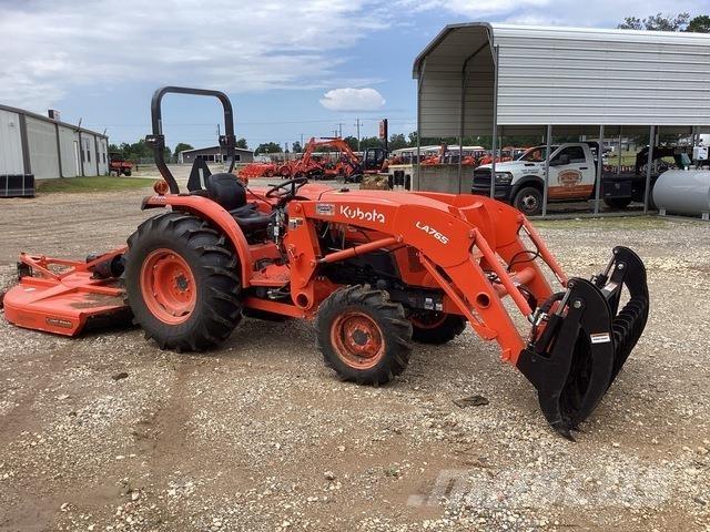 Kubota L4701D جرارات مدمجة