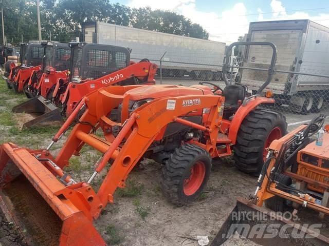 Kubota L4701DT جرارات مدمجة