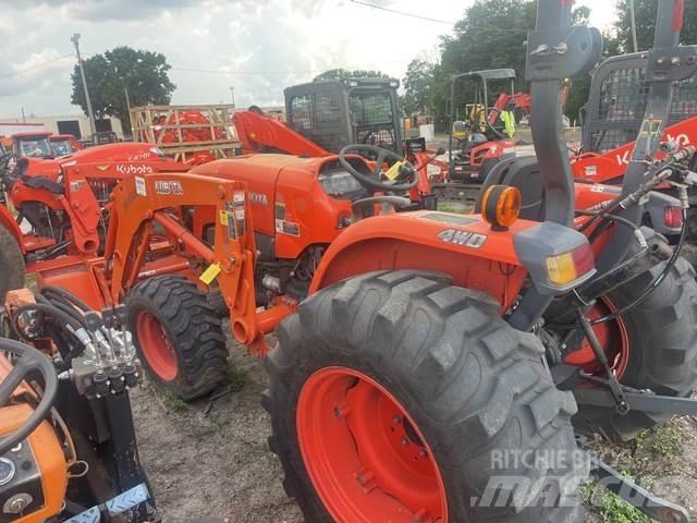 Kubota L4701DT جرارات مدمجة