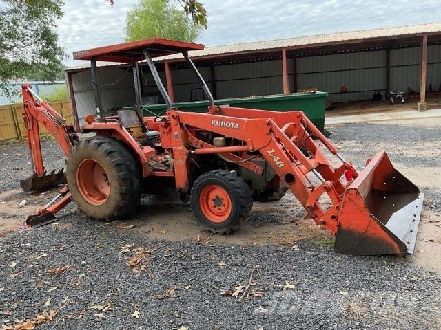 Kubota L48 لوادر ذات جرافات عكسية