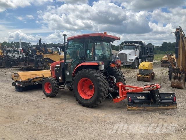 Kubota L5460 كاسحات داخلية