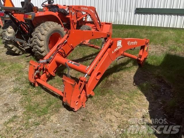 Kubota LA1065A أخرى