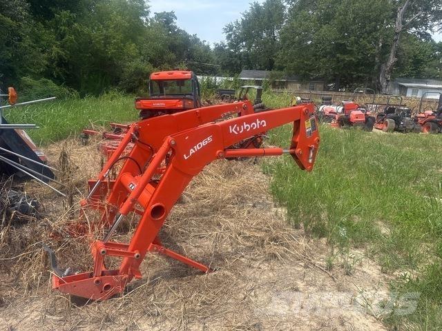 Kubota LA1065A أخرى