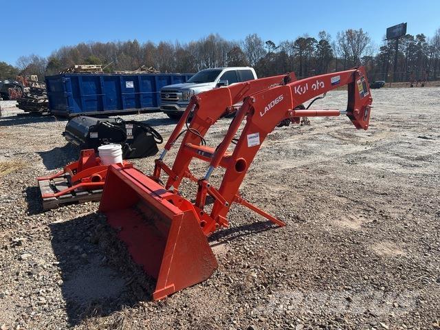 Kubota LA1065A أخرى