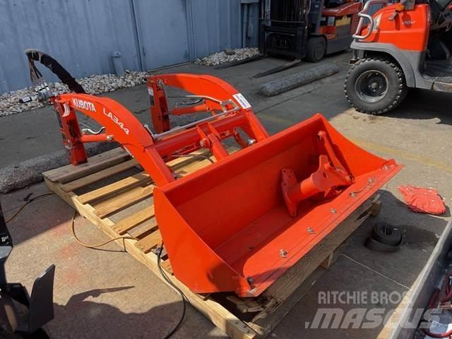 Kubota LA344 أخرى