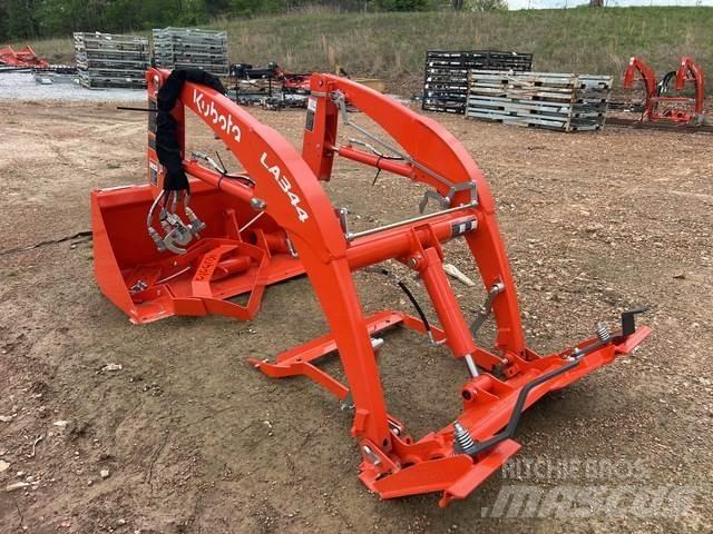 Kubota LA344S أخرى