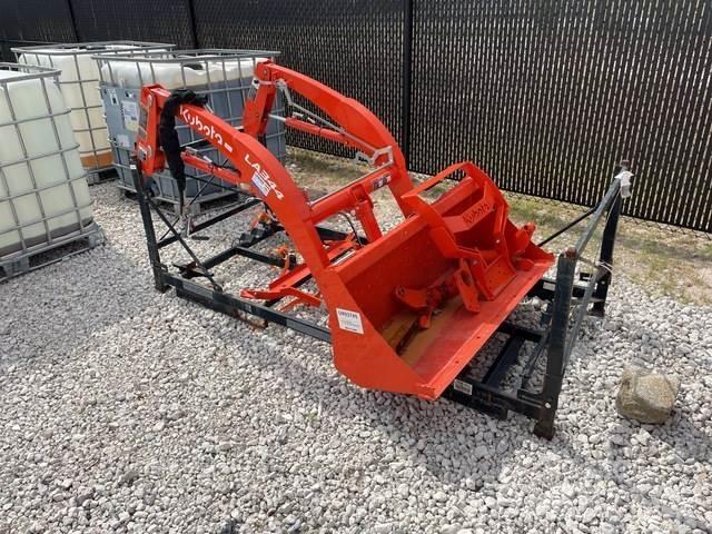 Kubota LA344S أخرى