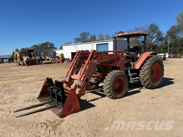 Kubota M105S الجرارات