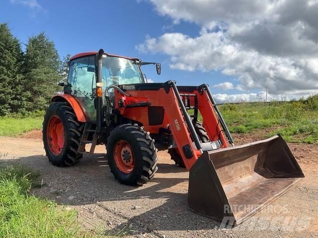 Kubota M126GX الجرارات