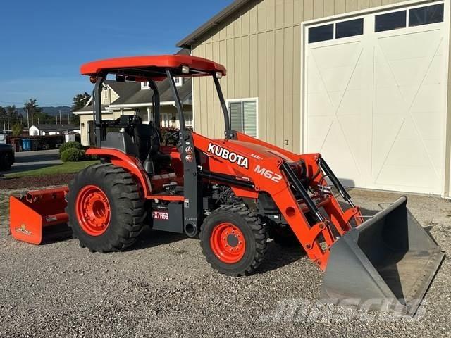 Kubota M62 جرارات مدمجة