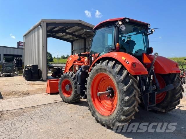 Kubota M7-132D الجرارات