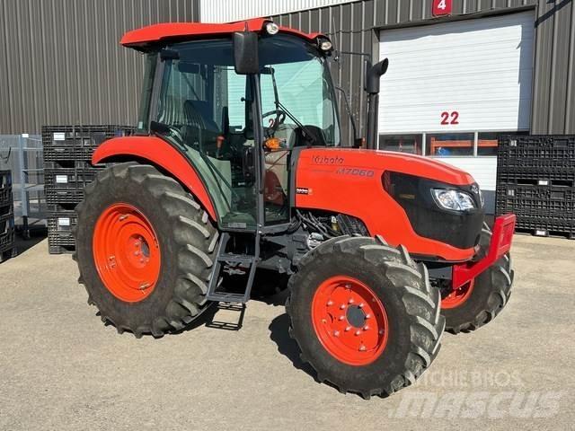 Kubota M7060D الجرارات