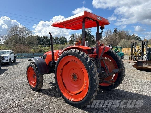 Kubota M8540 أخرى