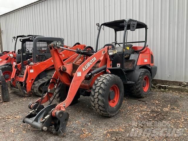 Kubota R530R41 لوادر بعجل