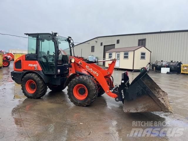 Kubota R640R43 لوادر بعجل