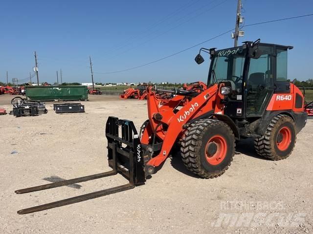 Kubota R640R43 لوادر بعجل