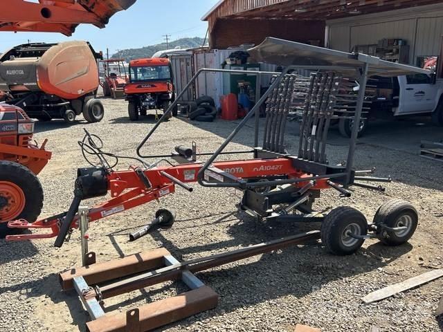 Kubota RA1042T أخرى