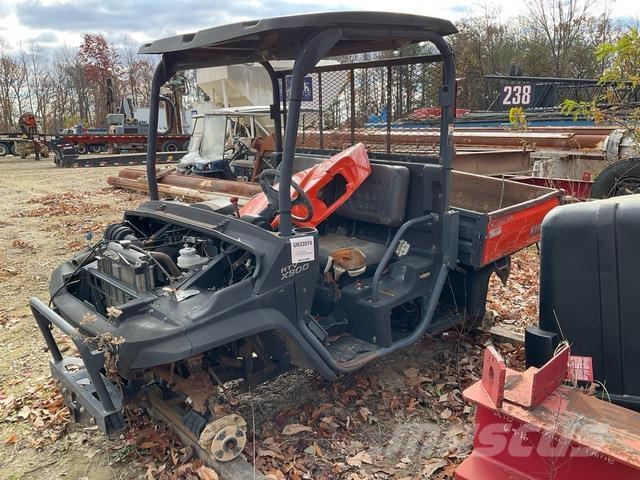 Kubota RTV-900 ماكينات منفعة عامة