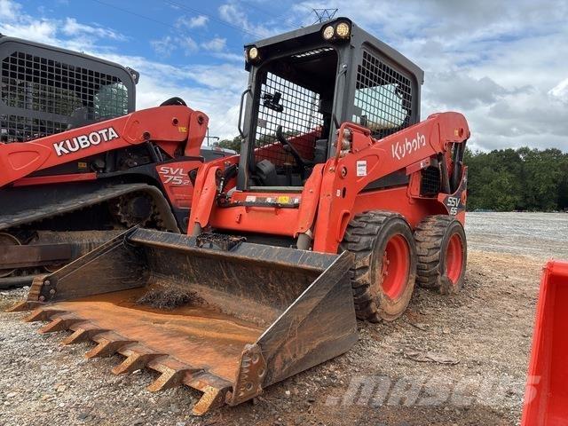Kubota SSV65 لوادر انزلاقية التوجيه
