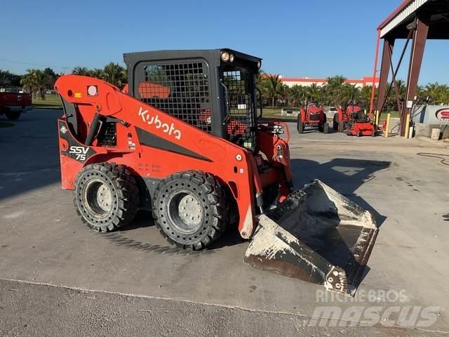 Kubota SSV75 لوادر انزلاقية التوجيه