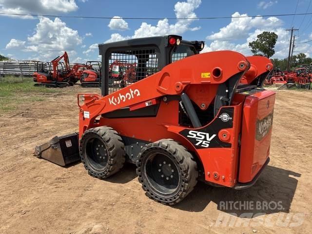 Kubota SSV75 لوادر انزلاقية التوجيه