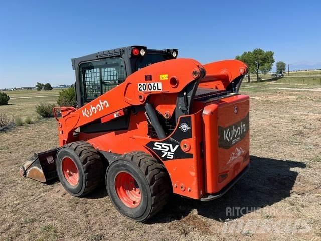 Kubota SSV75 لوادر انزلاقية التوجيه
