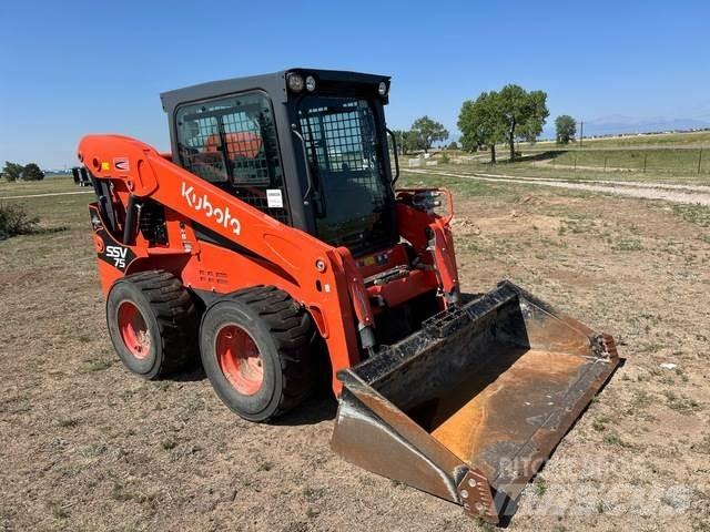 Kubota SSV75 لوادر انزلاقية التوجيه