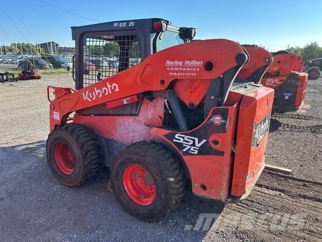 Kubota SSV75 لوادر انزلاقية التوجيه
