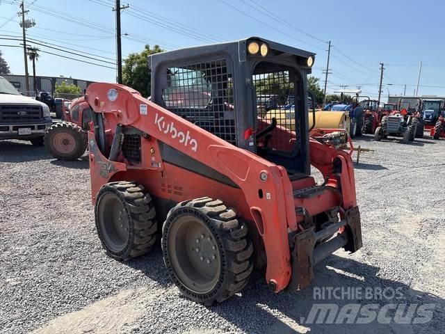 Kubota SSV75H لوادر انزلاقية التوجيه