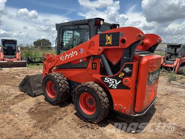 Kubota SSV75HC لوادر انزلاقية التوجيه