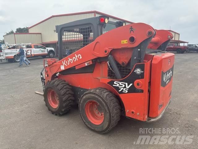 Kubota SSV75P لوادر انزلاقية التوجيه