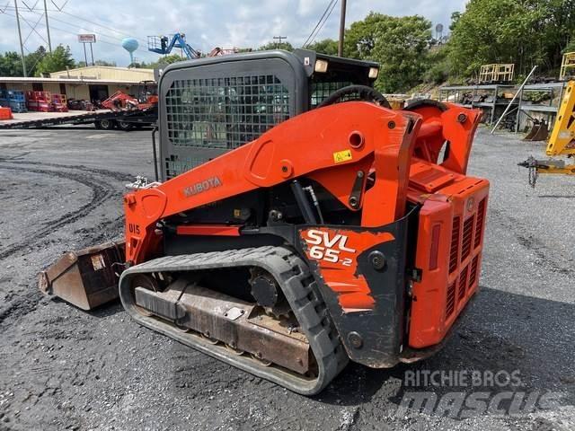 Kubota SVL65-2 لوادر انزلاقية التوجيه