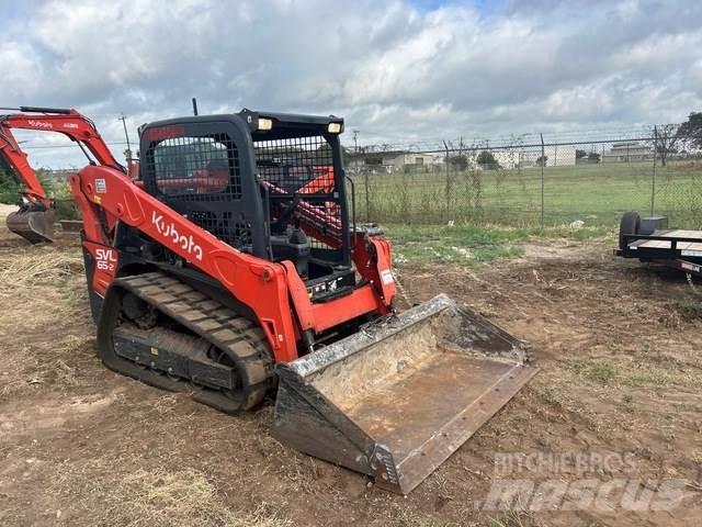 Kubota SVL65-2 لوادر انزلاقية التوجيه